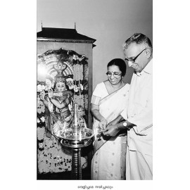 Therambil Aarbhadangalillathe Aaravangalillathe